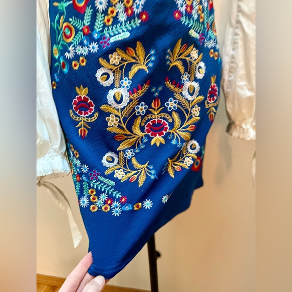 💃 Blue Floral Embroidered Mini Skirt Sz S - Picture 4 of 12